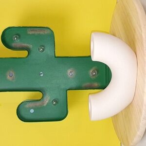 H&M Home Modern Cream Ceramic Candle Holder